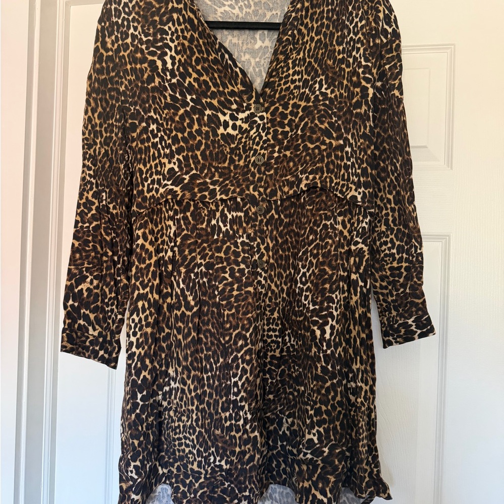Leopard Print V-Neck Tunic Dress